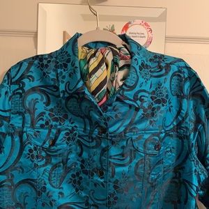 Chico’s Size 2 Gorgeous Teal and black Jacket Rayon and Silk.